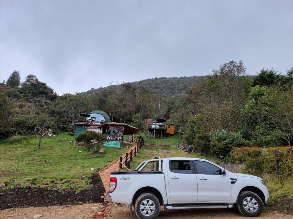 מלון גוואטביטה Glamping Sede Campestre Mirador De Pueblo Viejo מראה חיצוני תמונה