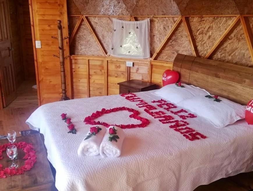 מלון גוואטביטה Glamping Sede Campestre Mirador De Pueblo Viejo מראה חיצוני תמונה