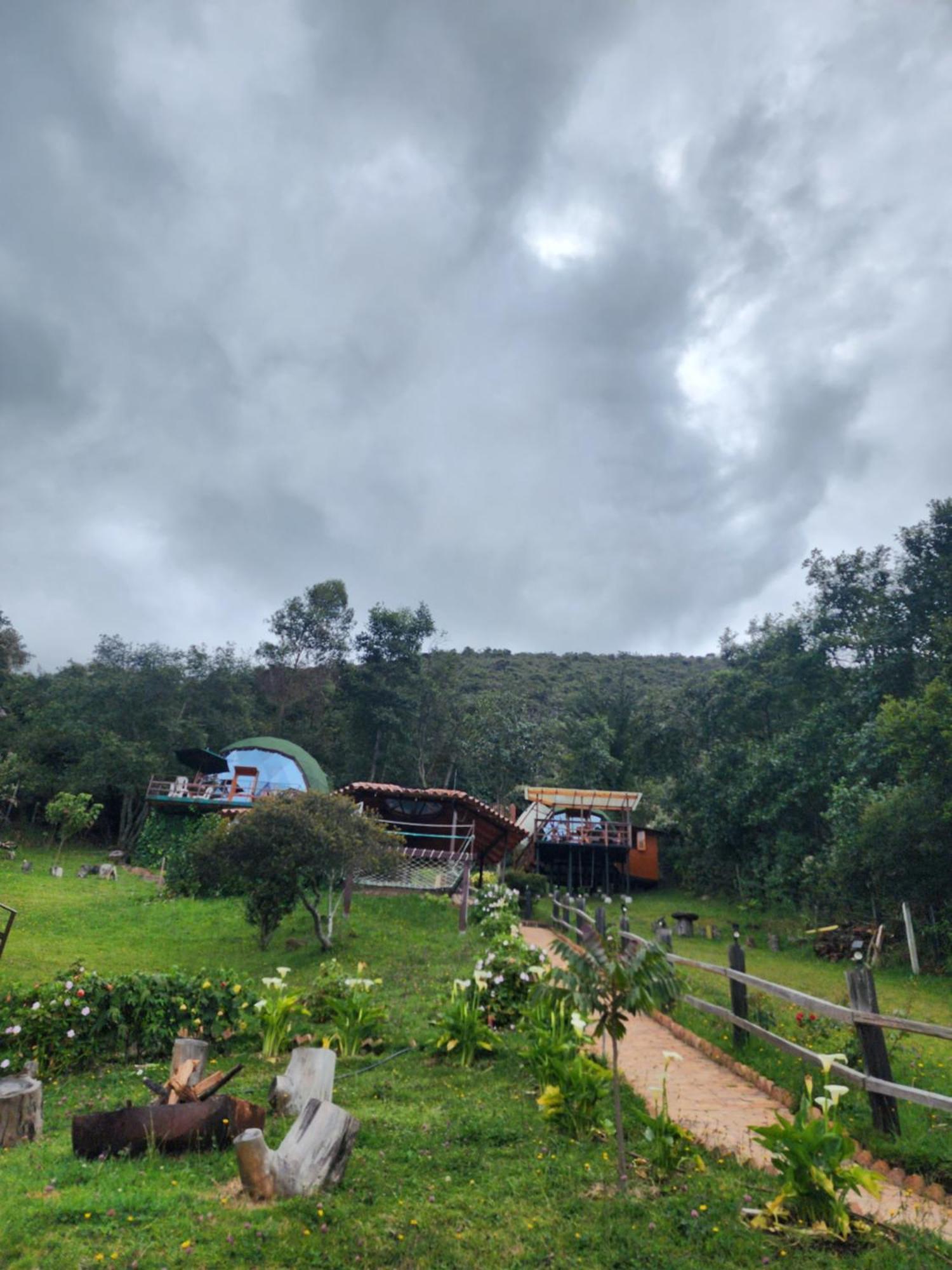 מלון גוואטביטה Glamping Sede Campestre Mirador De Pueblo Viejo מראה חיצוני תמונה